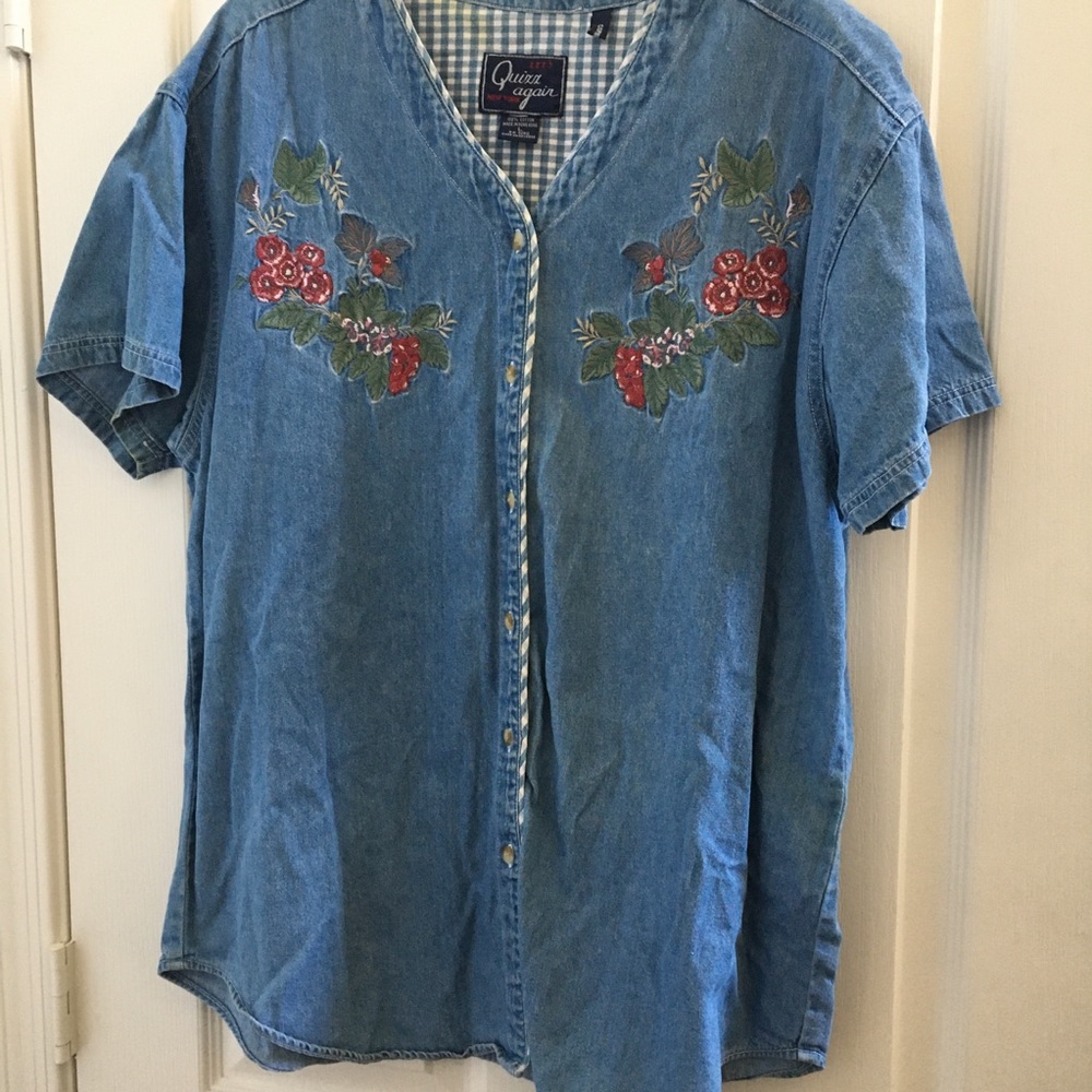 FINAL MARKDOWN Ladies Quizz Again Denim Shirt (L)